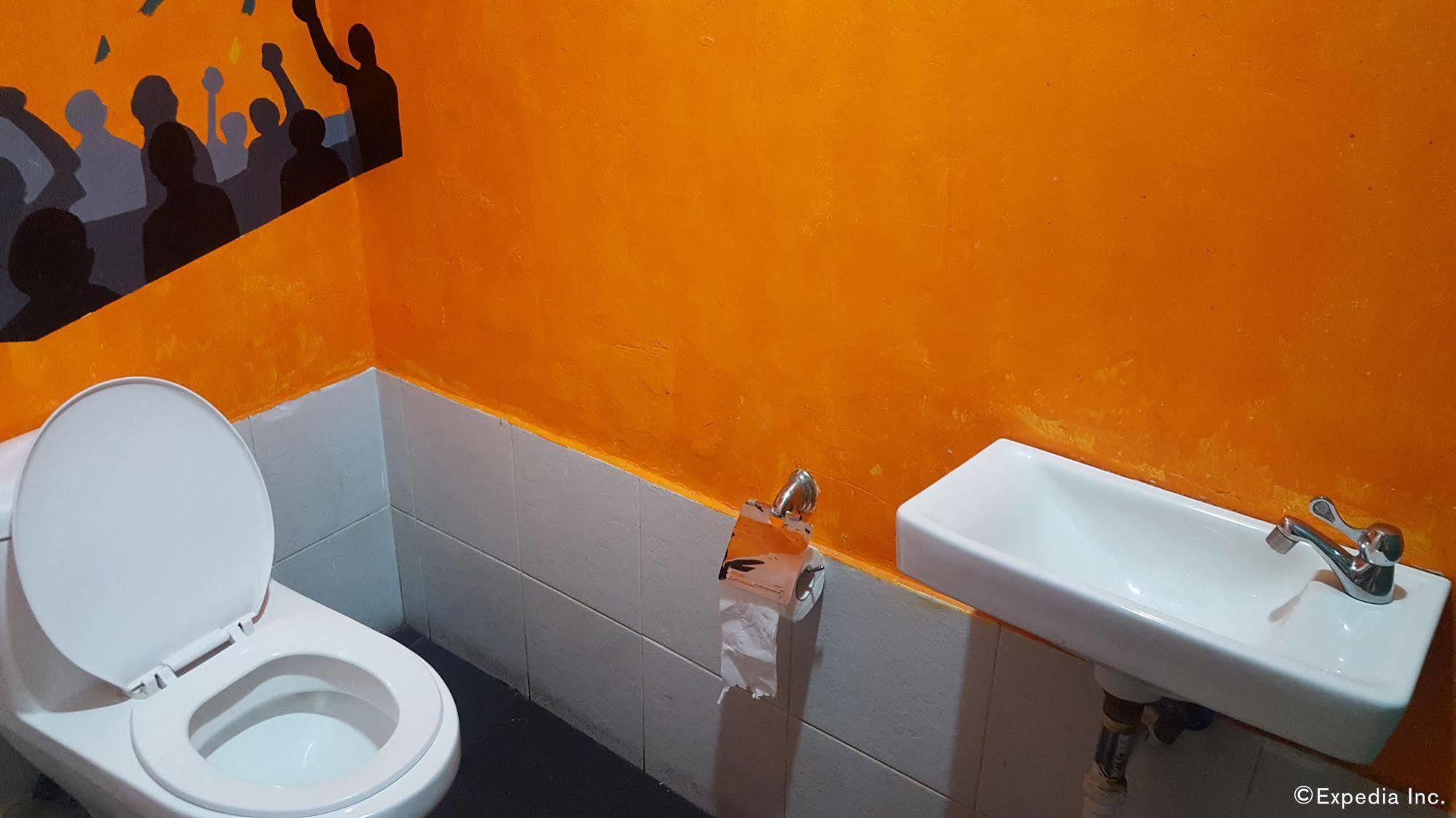 Mnl Boutique Hostel Makati City Luaran gambar